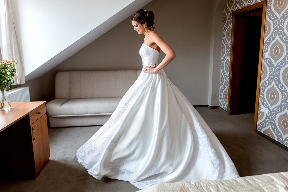 Ranní přípravy nevěsty Botique Hotel Tanzberg Mikulov, Fotograf na svatbu Mikulov, Svatební fotograf Mikulov, Fotograf na svatbu Botique Hotel Tanzberg, Svatební fotografie  Botique Hotel Tanzberg, Svatební fotografie Mikulov, Foto svatby Botique Hotel Tanzberg, Foto svatba Mikulov, 