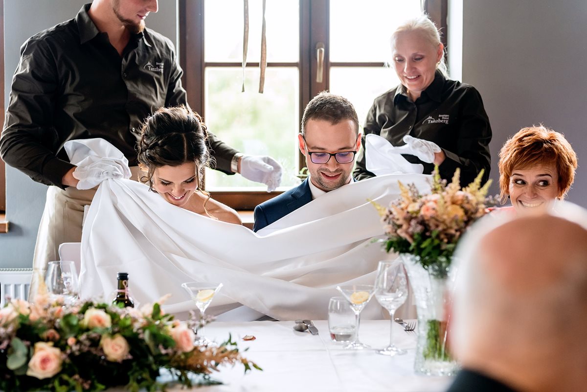 Fotograf na svatbu Mikulov, Svatební fotograf Mikulov, Fotograf na svatbu Botique Hotel Tanzberg, Svatební fotografie  Botique Hotel Tanzberg, Svatební fotografie Mikulov, Foto svatby Botique Hotel Tanzberg, Foto svatba Mikulov, 