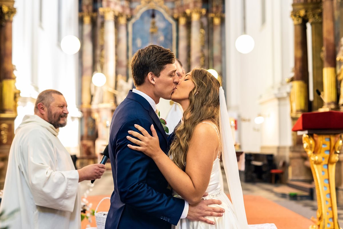 Svatební obřad, svatební obřad v kostele svatého Tomáše v Brně, svatební obřad Brno