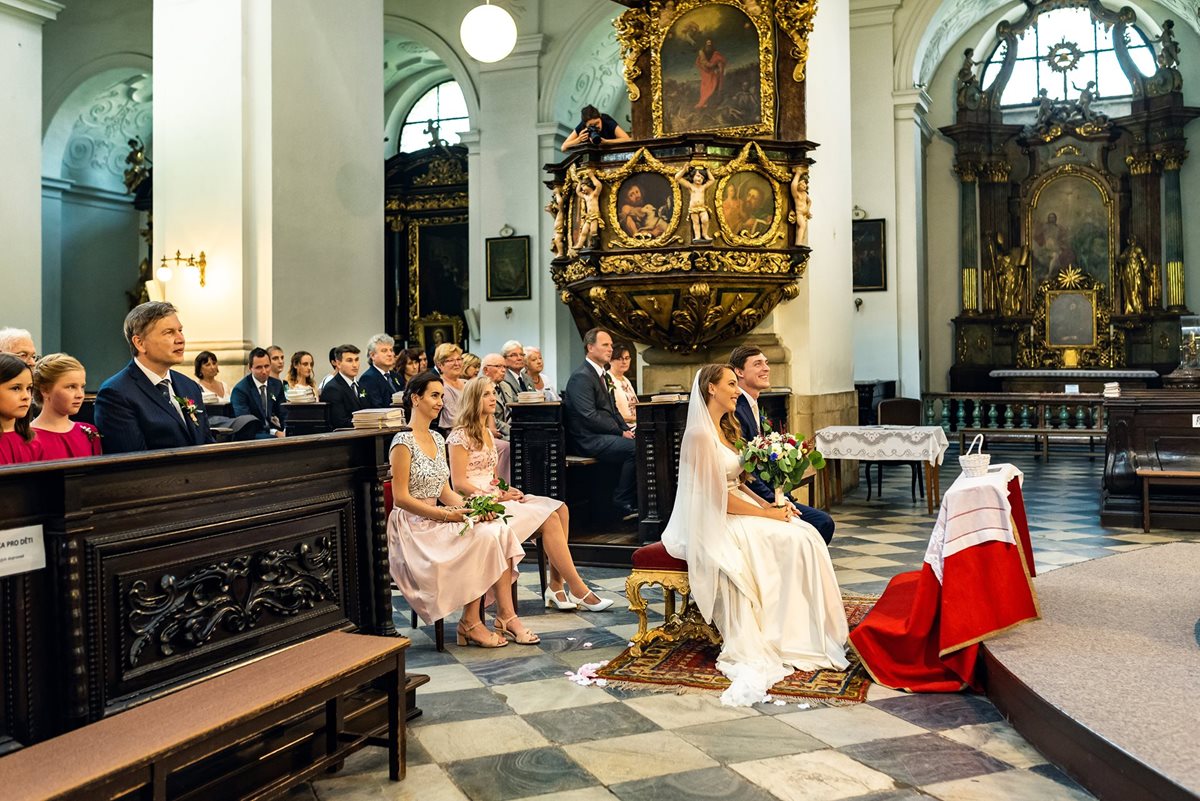Svatební obřad, svatební obřad v kostele svatého Tomáše v Brně, svatební obřad Brno